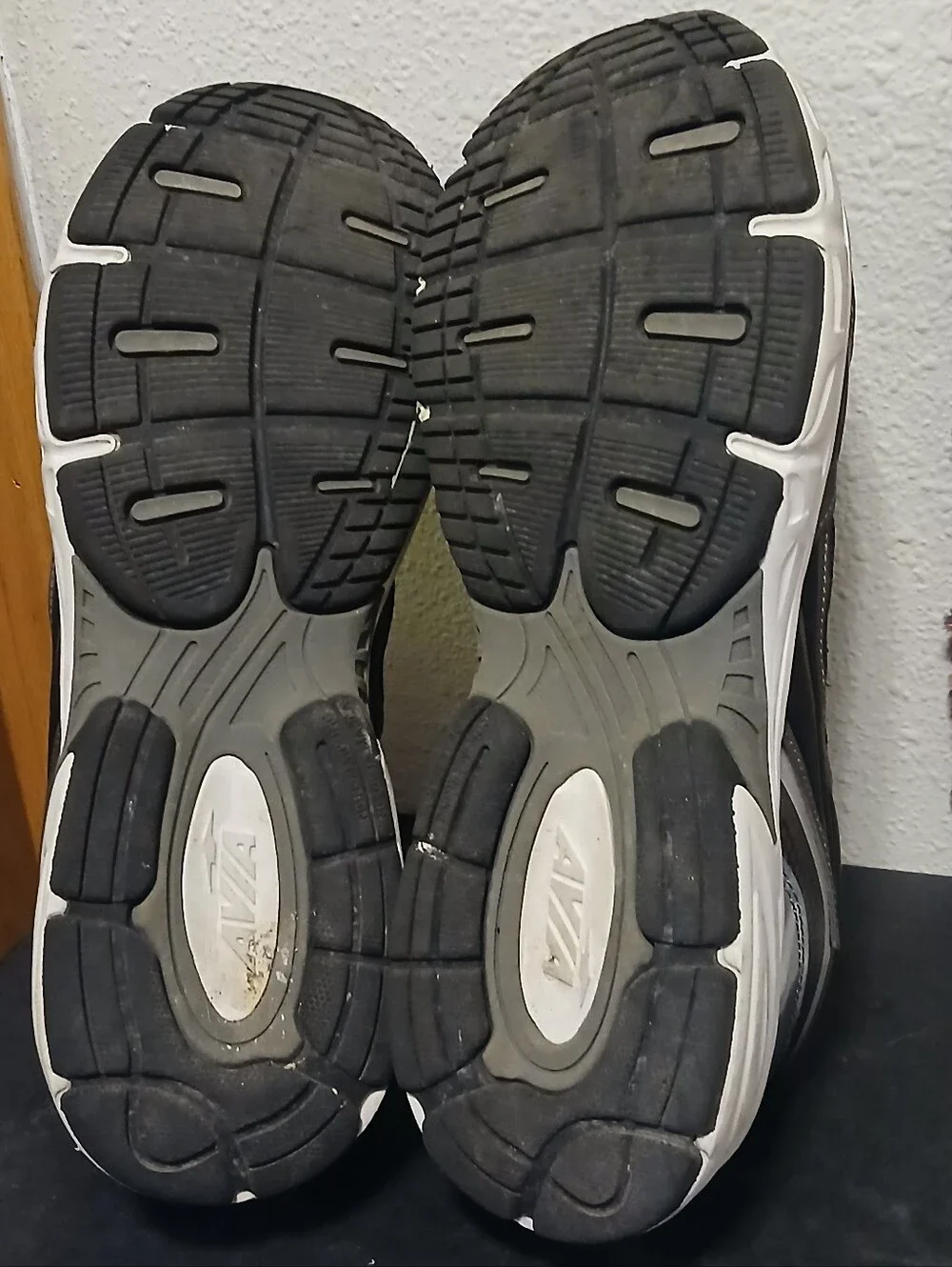 Avia Men’s Gray Mesh Athletic Walking Running Sneakers Shoes Size 13